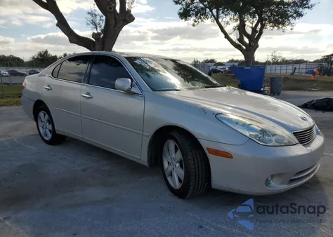2005 Lexus Es 330 z USA, uszkodzony, nr VIN JTHBA30G955080914